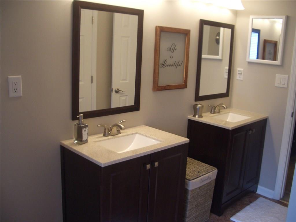 Bathroom Fixtures Kennesaw Ga 2091 winsburg drive, kennesaw, ga, 30144 | harry norman, realtors® Bathroom Fixtures Kennesaw Ga 2091 winsburg drive, kennesaw, ga, 30144 | harry norman, realtors®